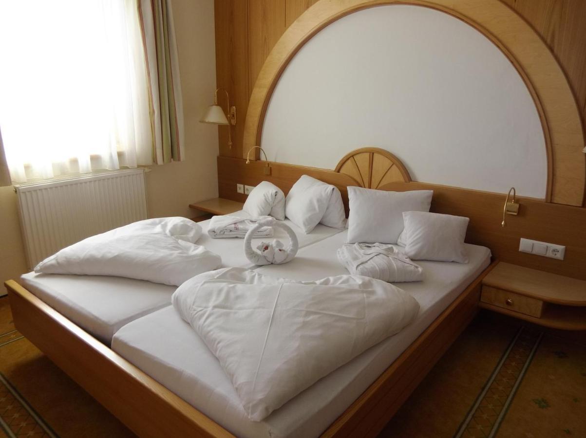 Hotel Neuwirt Ramsau am Dachstein Esterno foto